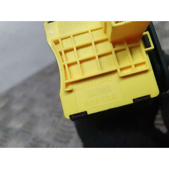 Mando Limpia Para Maxus E-Deliver 9