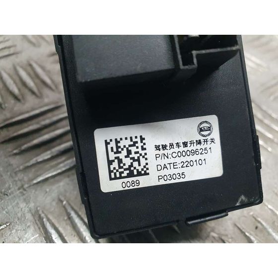 Mando Elevalunas Delantero Izquierdo para Maxus E-Deliver 9