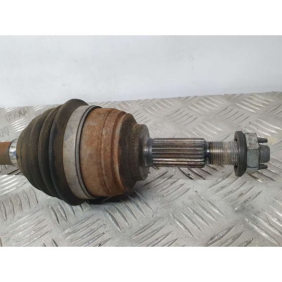 Transmision Delantera Derecha Para Dacia Sandero