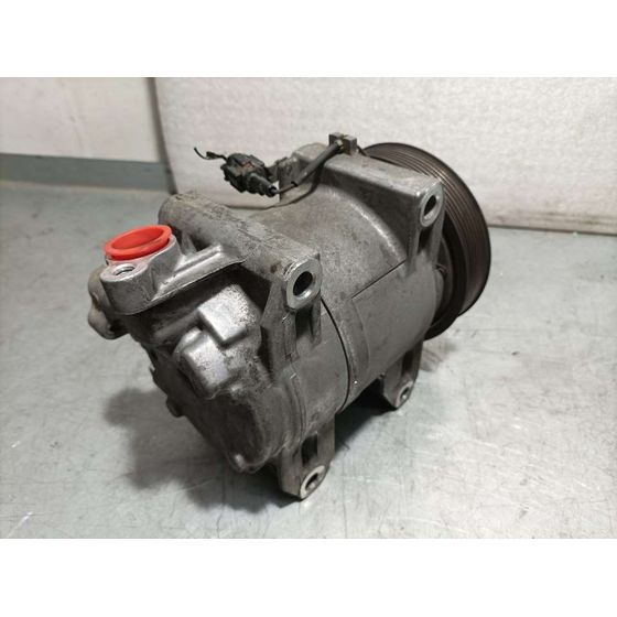 Compresor Aire Acondicionado Para Nissan Cabstar