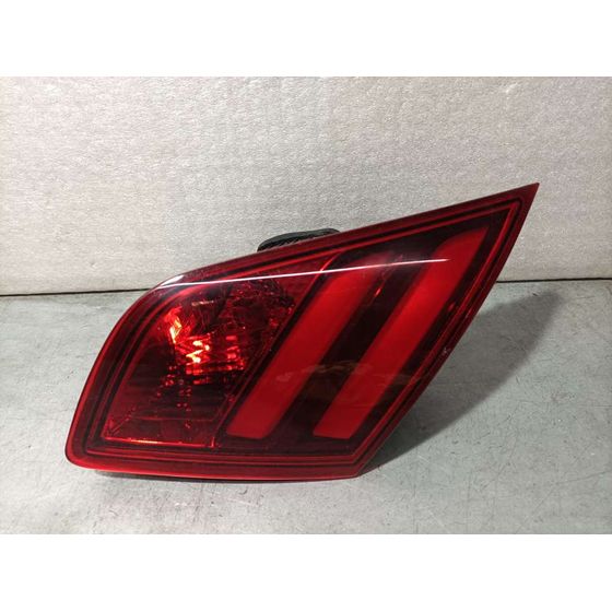 Piloto Trasero Derecho Para Peugeot 308