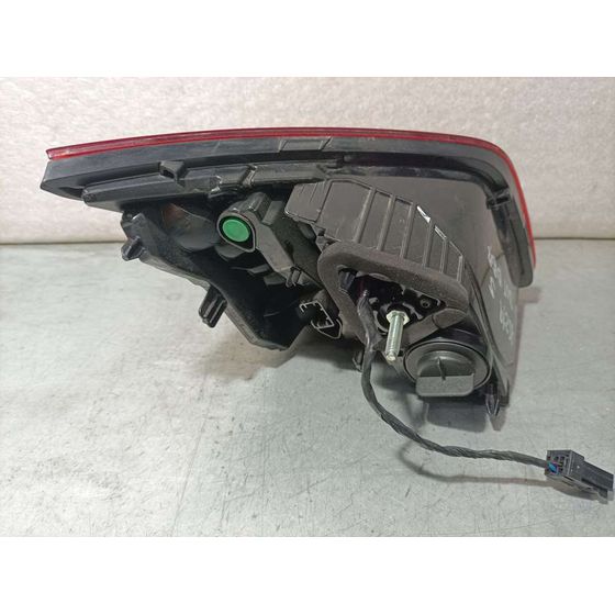 Piloto Trasero Derecho Para Peugeot 308