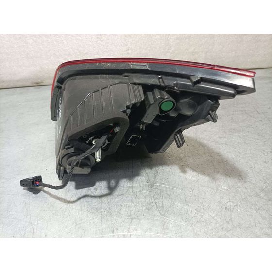 Piloto Trasero Izquierdo Para Peugeot 308