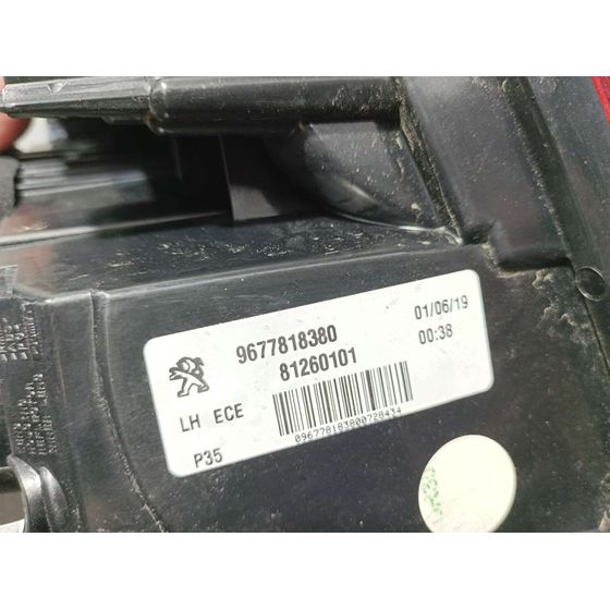 Piloto Trasero Izquierdo Para Peugeot 308