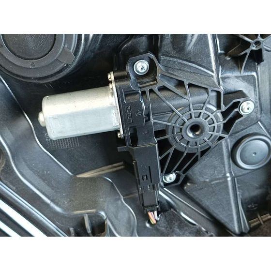 Elevalunas Trasero Izquierdo Para Volvo V40 Cross Country