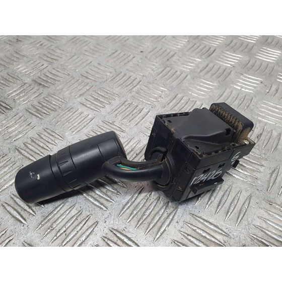 Mando Limpia Para Mazda 2 Lim.