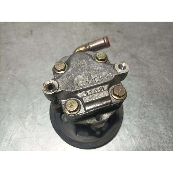 Bomba Direccion para Audi A4 Berlina (B5)