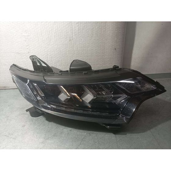 Faro Derecho Para Mitsubishi Outlander