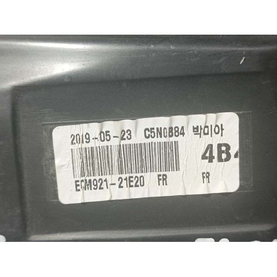 Faro Derecho Para Mitsubishi Outlander