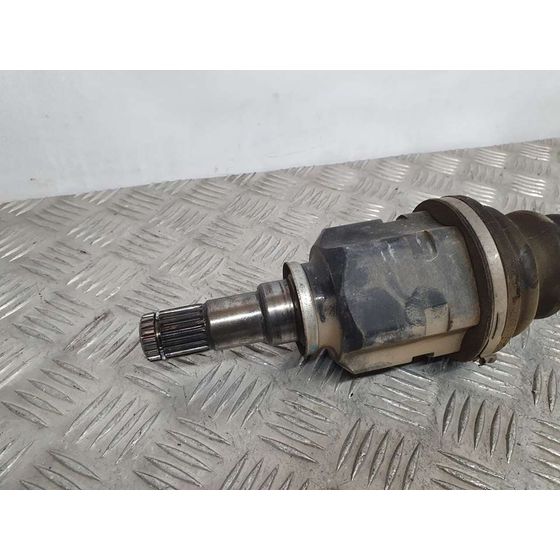 Transmision Delantera Izquierda Para Toyota Auris