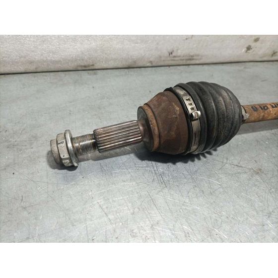 Transmision Delantera Izquierda Para Ford Fiesta