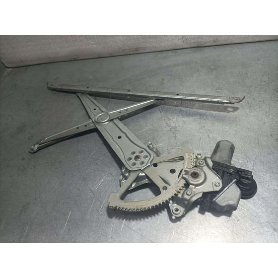 Elevalunas Delantero Derecho Para Lexus Is