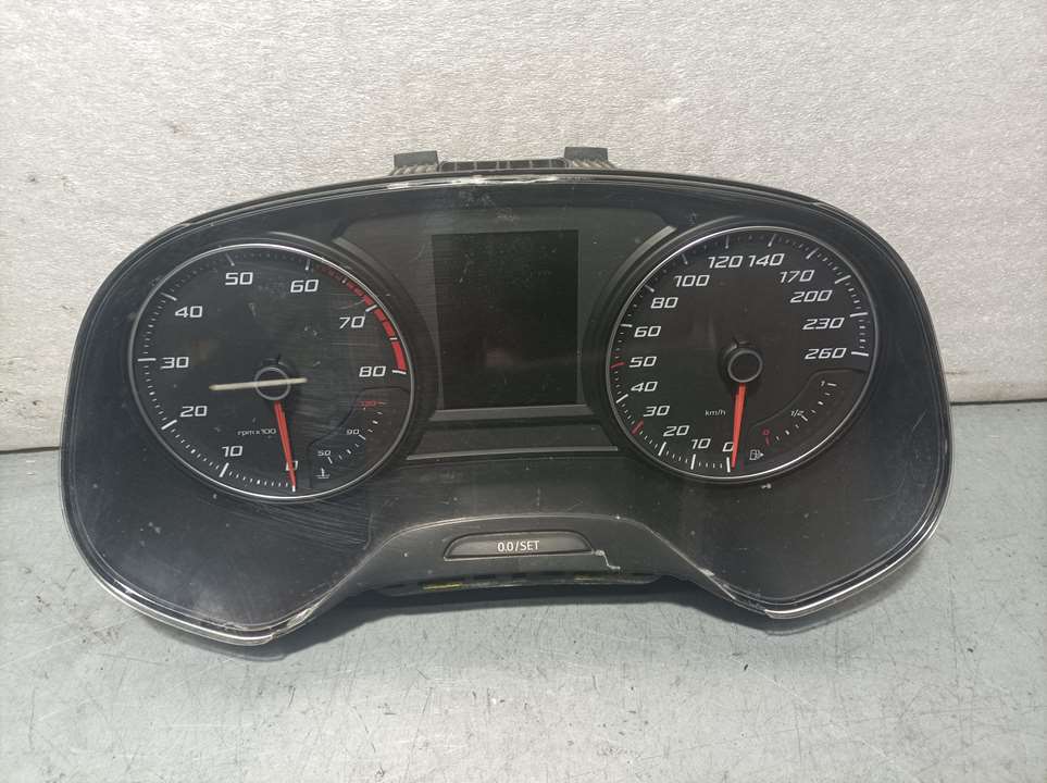 Cuadro Instrumentos Para Seat Ateca