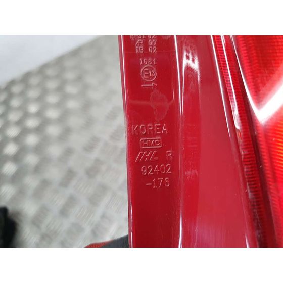 Piloto Trasero Derecho Para Hyundai Matrix