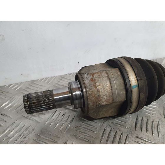 Transmision Delantera Izquierda Para Hyundai I30