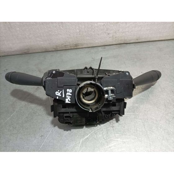 Mando Luces Y Limpia Para Citroen C4 Lim.