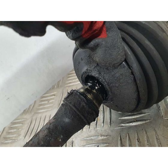 Transmision Delantera Derecha Para Mercedes Clase A