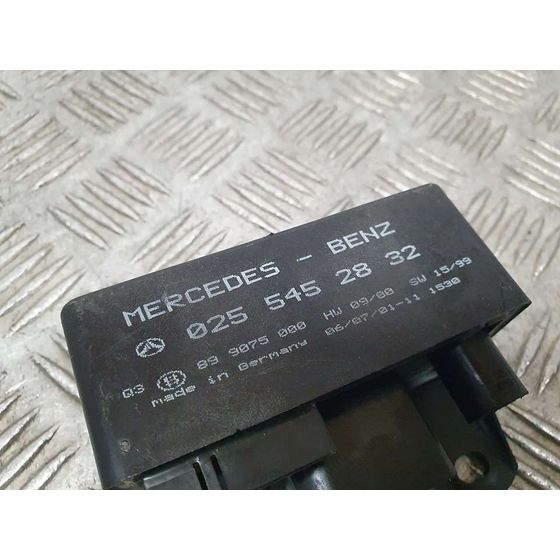 Caja Precalentamiento Para Mercedes Clase A