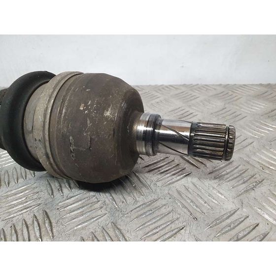 Transmision Delantera Izquierda Para Opel Zafira B