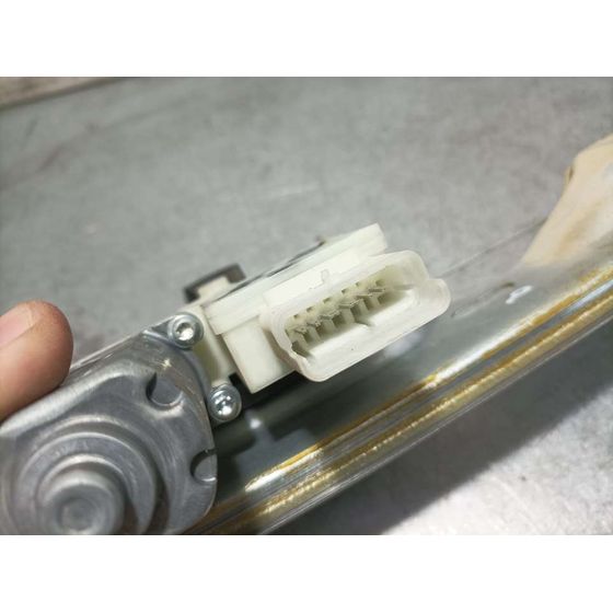 Elevalunas Trasero Izquierdo para Nissan Qashqai (J11)