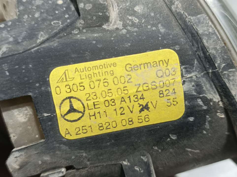 Faro Antiniebla Derecho Para Mercedes Clase B