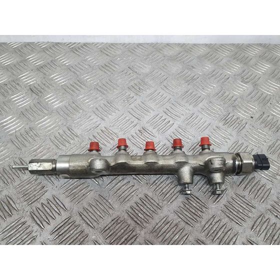 Rampa Inyectora Para Mazda Cx-7