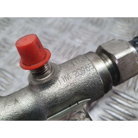 Rampa Inyectora Para Mazda Cx-7