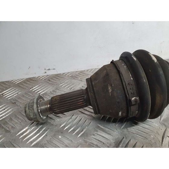 Transmision Delantera Derecha Para Ford Fiesta