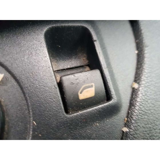 Mando Elevalunas Delantero Izquierdo Para Citroen Berlingo Station Wagon