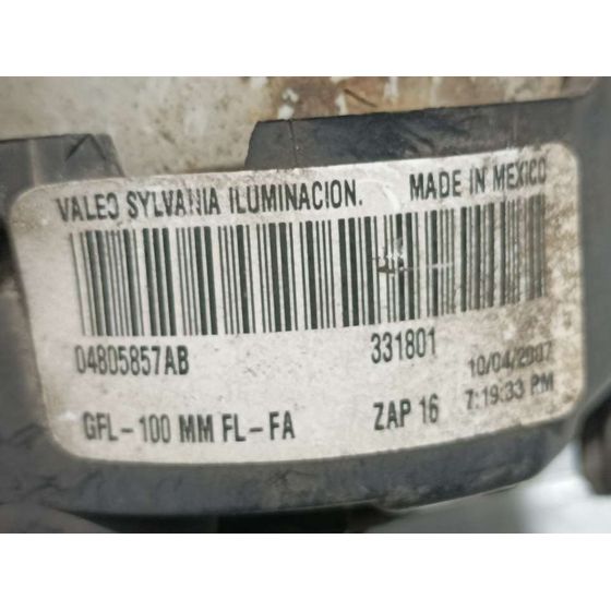 Faro Antiniebla Derecho Para Chrysler Voyager