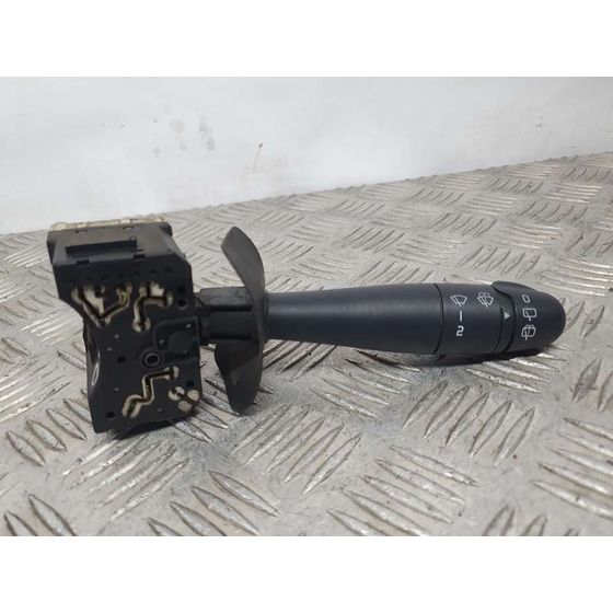 Mando Limpia Para Renault Clio Ii Fase I