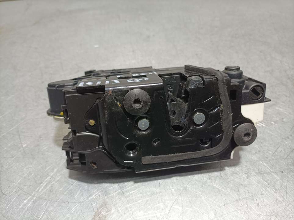 Cerradura Puerta Trasera Derecha  Para Volkswagen Tiguan