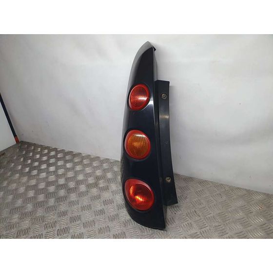 Piloto Trasero Izquierdo Para Smart Forfour