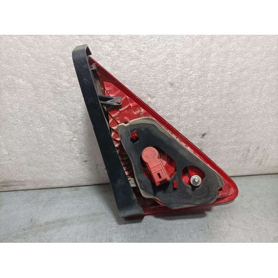 Piloto Trasero Derecho Para Peugeot 3008