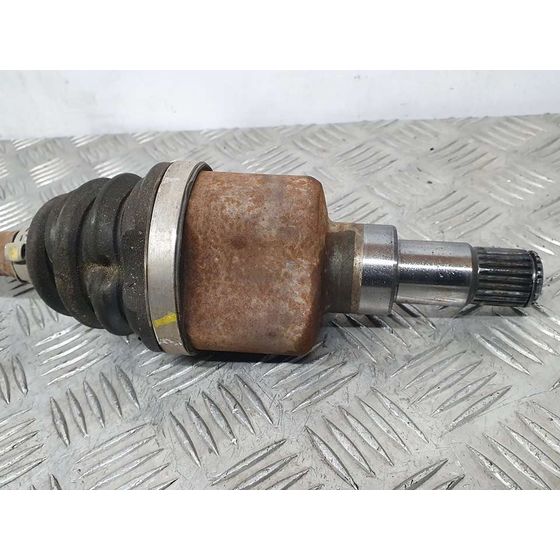 Transmision Delantera Izquierda Para Ford Fiesta