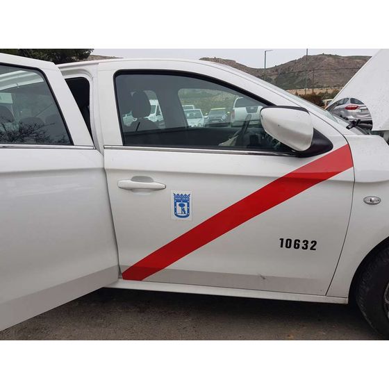 Puerta Delantera Derecha Para Citroen C-Elysée