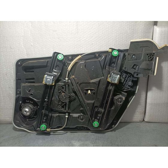 Elevalunas Delantero Izquierdo para Mercedes-Benz Clase Gla (W156)