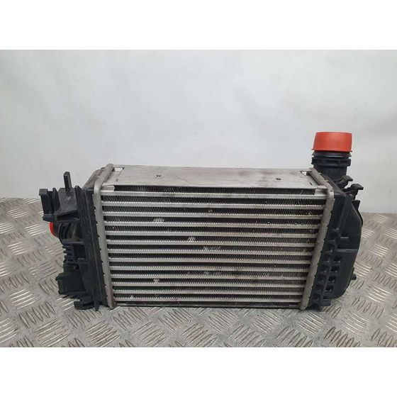 Intercooler Para Nissan Micra V