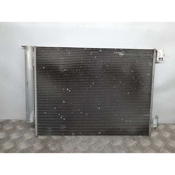 Condensador / Radiador Aire Acondicionado Para Nissan Micra V