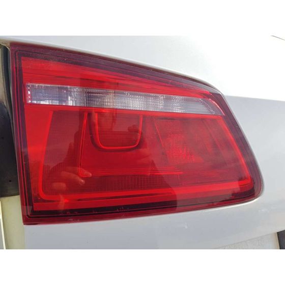 Piloto Trasero Izquierdo Para Volkswagen Golf Vii Sportsvan