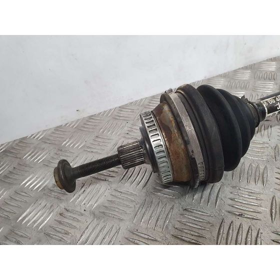 Transmision Delantera Derecha Para Volkswagen Passat Berlina