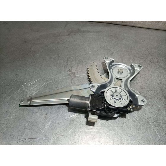 Elevalunas Trasero Izquierdo Para Suzuki Swift