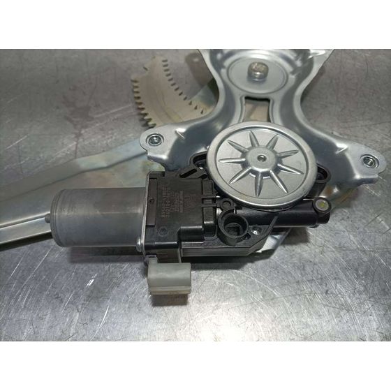 Elevalunas Trasero Izquierdo Para Suzuki Swift