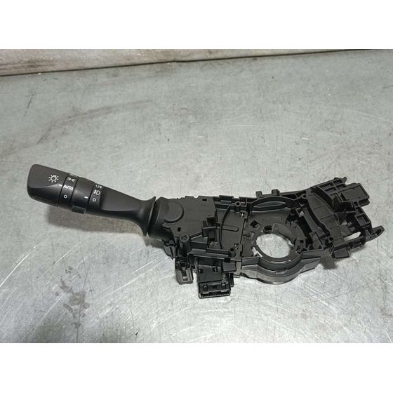 Mando Luces Para Toyota Auris