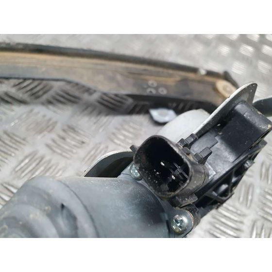 Elevalunas Delantero Izquierdo para Ssangyong Tivoli