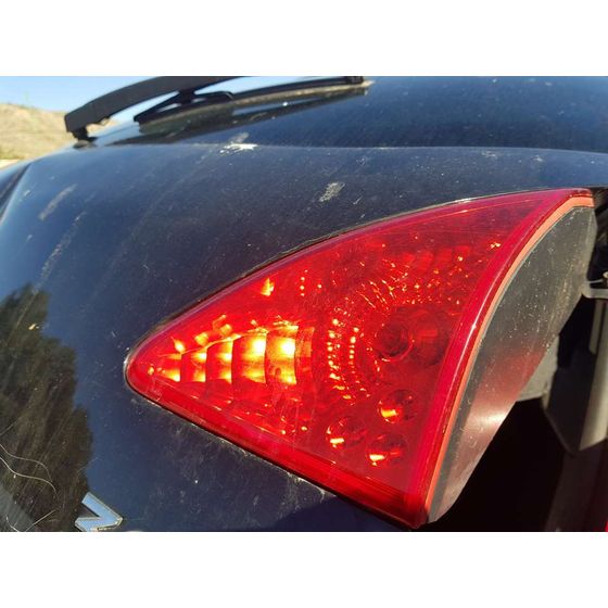 Piloto Trasero Derecho Para Peugeot 3008
