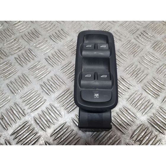Mando Elevalunas Delantero Izquierdo  Para Ford Ka+