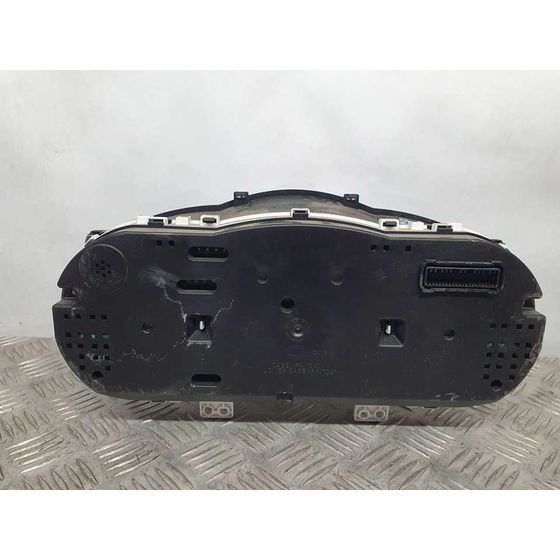 Cuadro Instrumentos para Kia Carens ( )