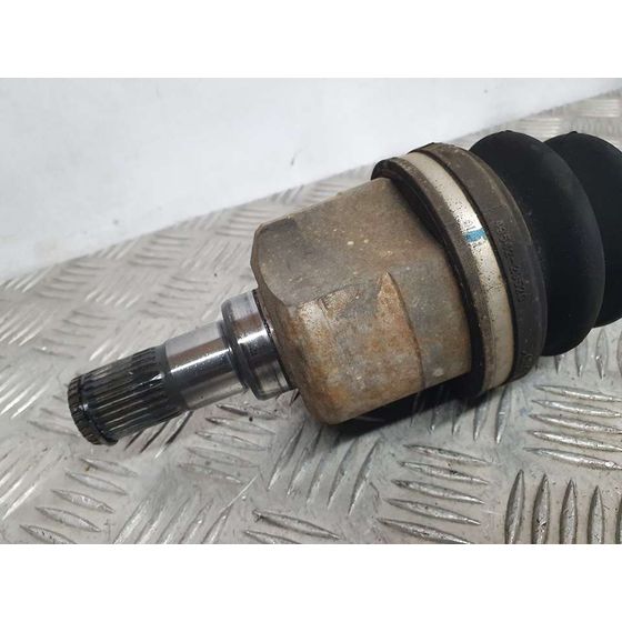 Transmision Delantera Izquierda Para Kia Carens