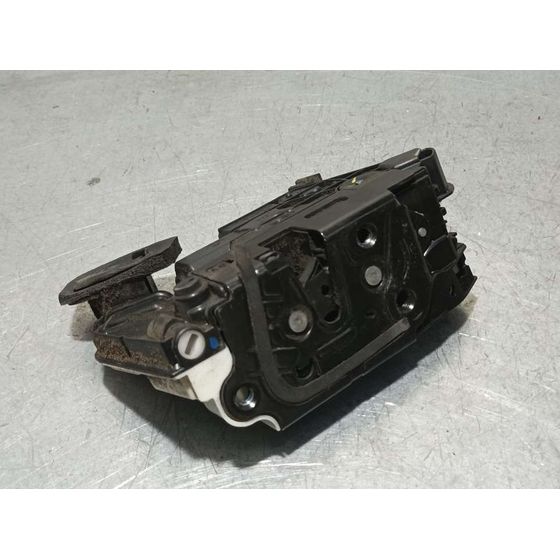 Cerradura Puerta Trasera Izquierda Para Skoda Fabia Combi